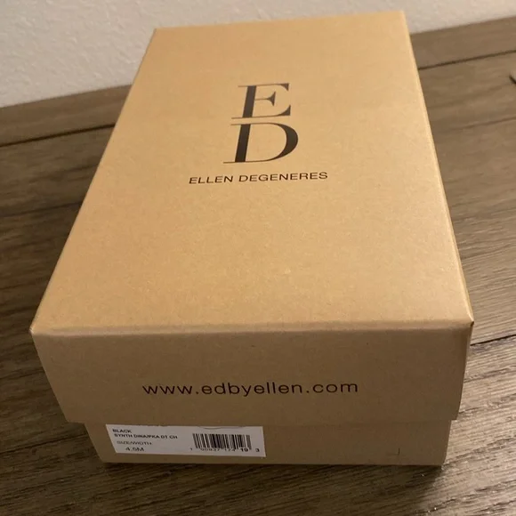 NIB [Ellen Degeneres] EG: 'Love' Langlee Ballet Flats in Black Big Girls Sz 4.5 - Picture 10 of 11